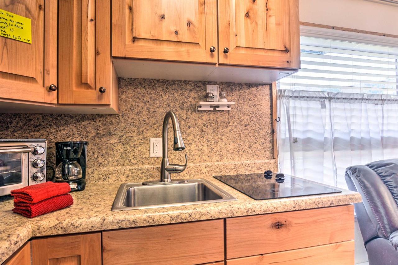 Cozy Studio With Fireplace About 1 Mi To Ski Resort Brian Head Exterior photo